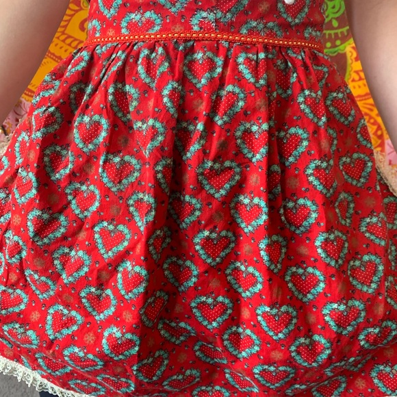 //VINTAGE// Red heart apron - Picture 8 of 8